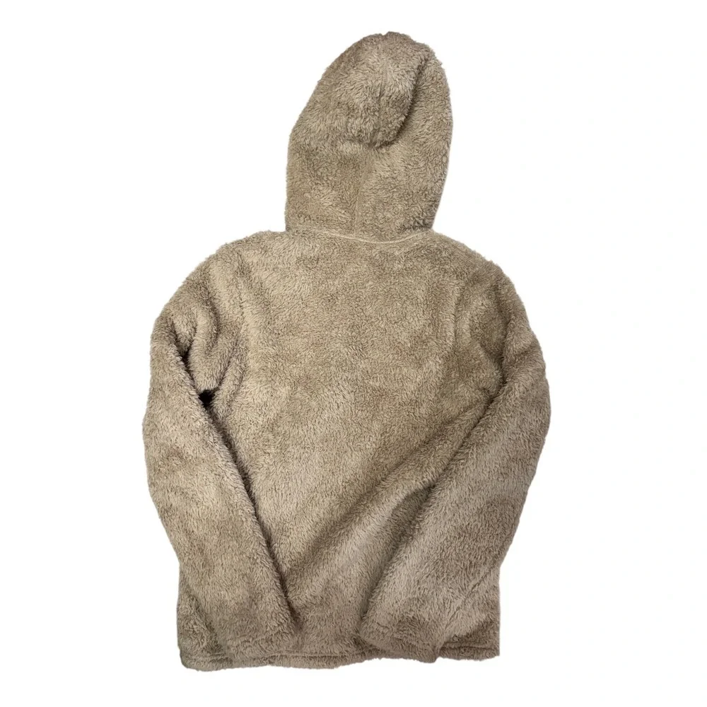 Patagonia stay warm